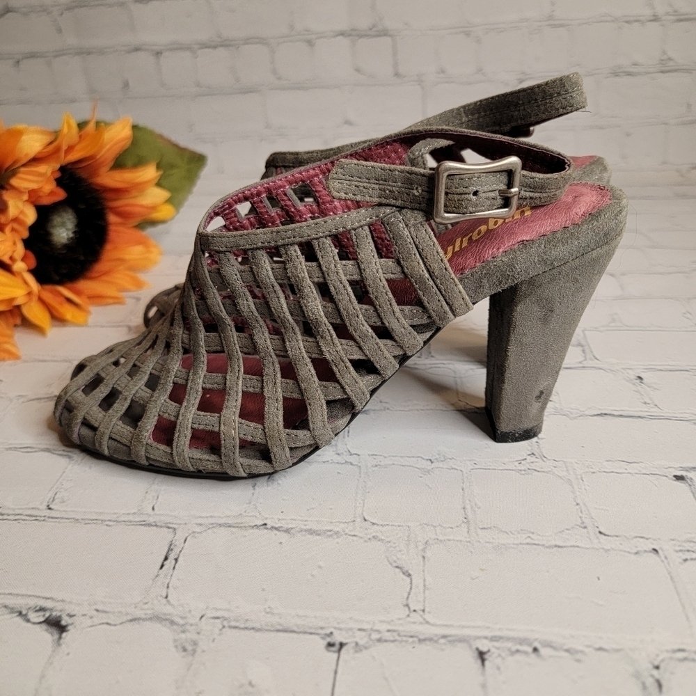 Anthropology Farylrobin Gray Suede Cage Sandles Size 7 - Picture 2 of 7